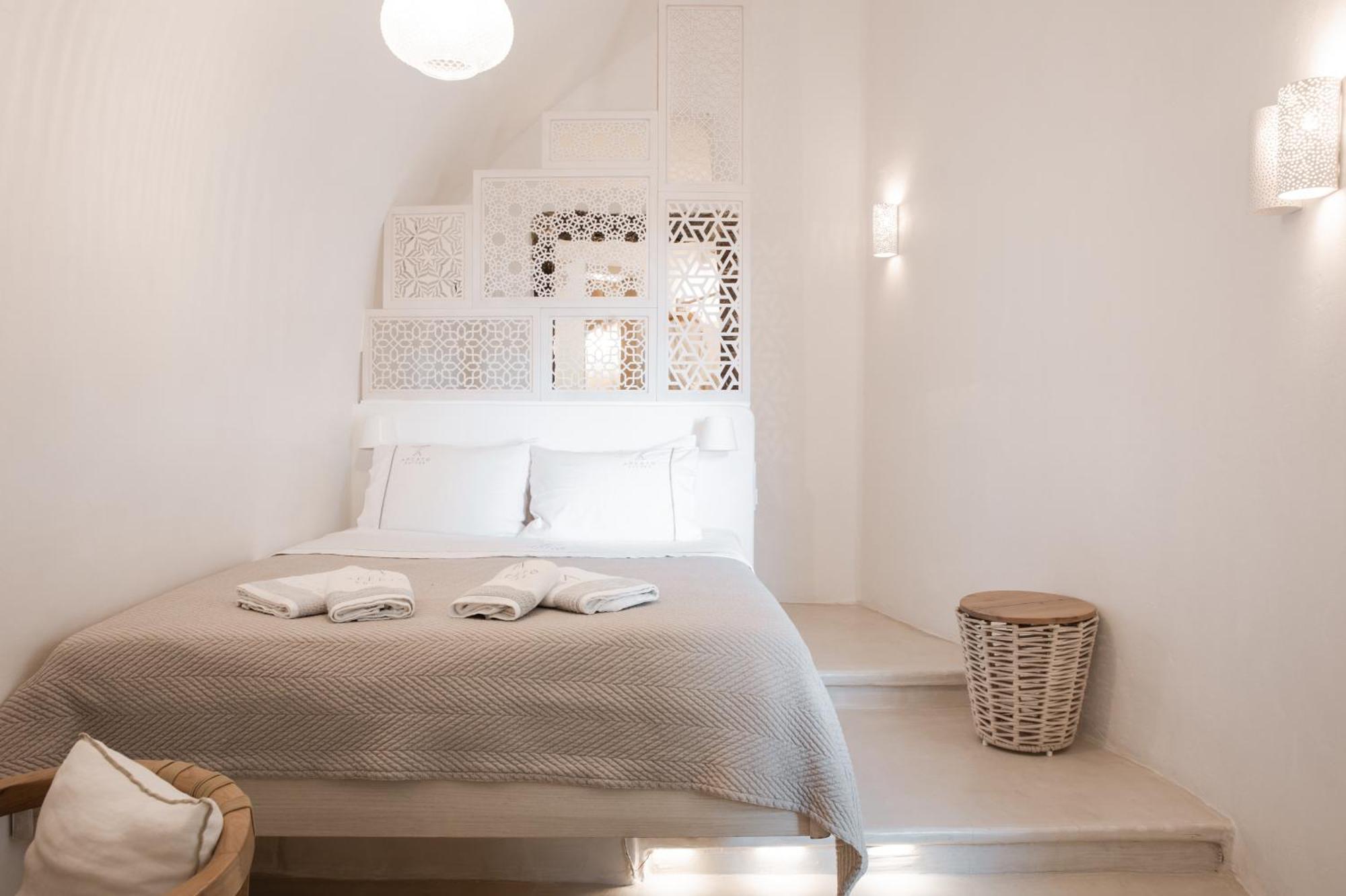 Aperto Suites - Adults Only Тира Экстерьер фото