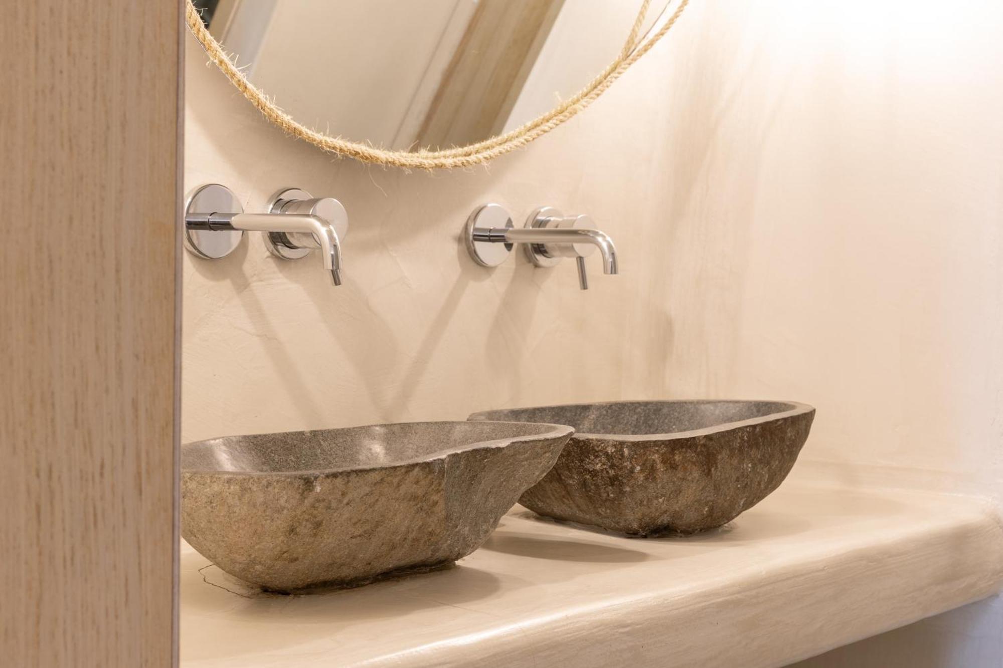 Aperto Suites - Adults Only Тира Экстерьер фото