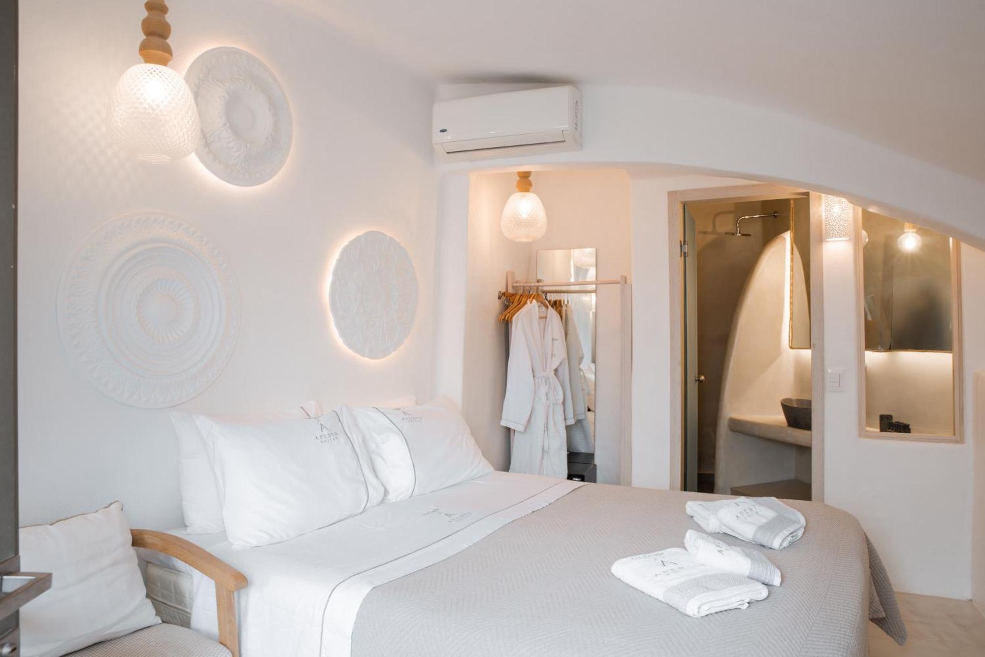 Aperto Suites - Adults Only Тира Экстерьер фото