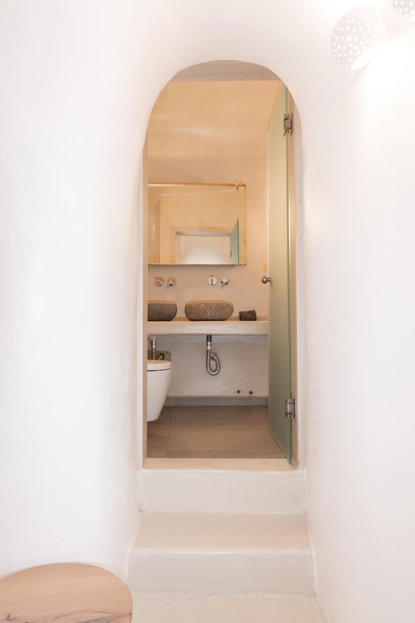Aperto Suites - Adults Only Тира Экстерьер фото