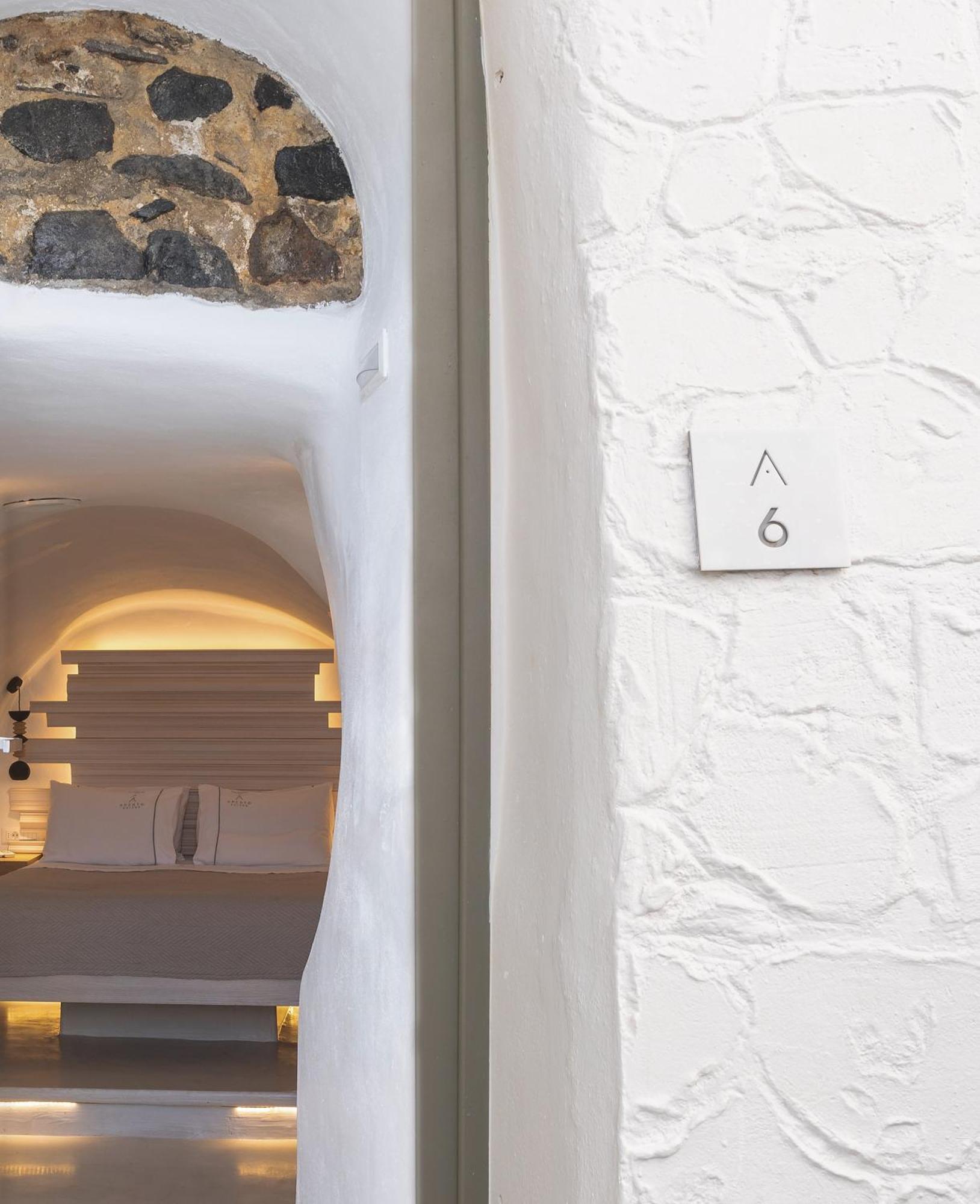 Aperto Suites - Adults Only Тира Экстерьер фото